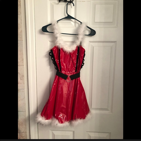 Sexy Santa Costume - Picture 5 of 9